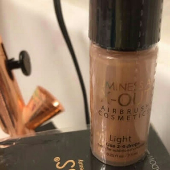 BUNDLE AND SAVE Luminess Air X- Out Light🎁 - Picture 7 of 7